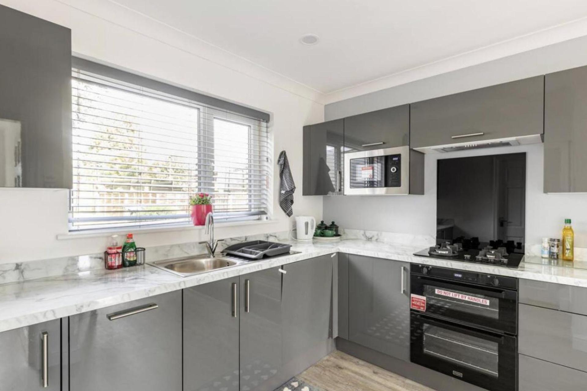 Come & Unwind In Charming 5 Bed House In Blackburn Blackburn  Exterior foto